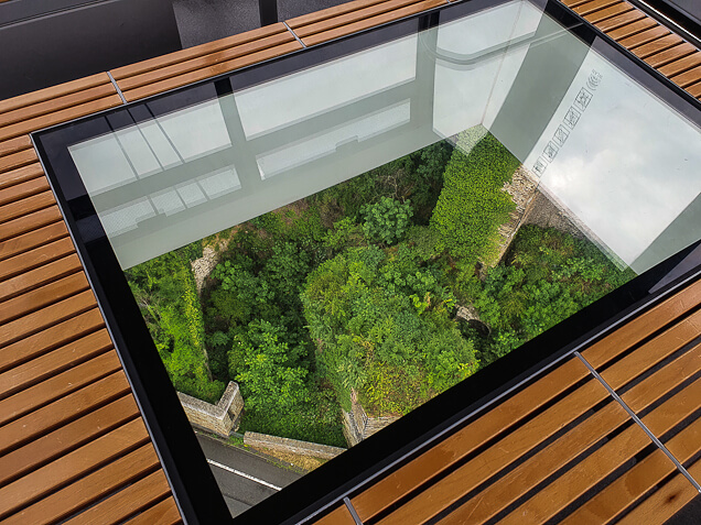 Kabine mit Glasboden